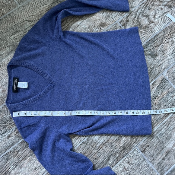 Jones New York 100% Cashmere Sweater V Neck, Blue, Women’s Medium - Picture 5 of 6